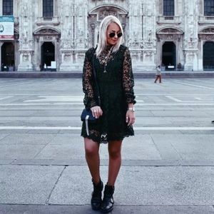 ZARA *RARE* LACE GREEN LONG SLEEVE DRESS BLOGGERS FAV BRAND NEW WITH TAGS